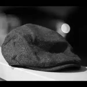 Schiebermütze als Symbol der Shelby-Familie in der Serie Peaky Blinders
