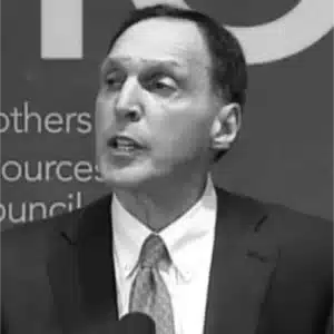 Richard S. Fuld Jr., Vorstandsvorsitzender von Lehman Brothers, im Film Too Big to Fail (2011)